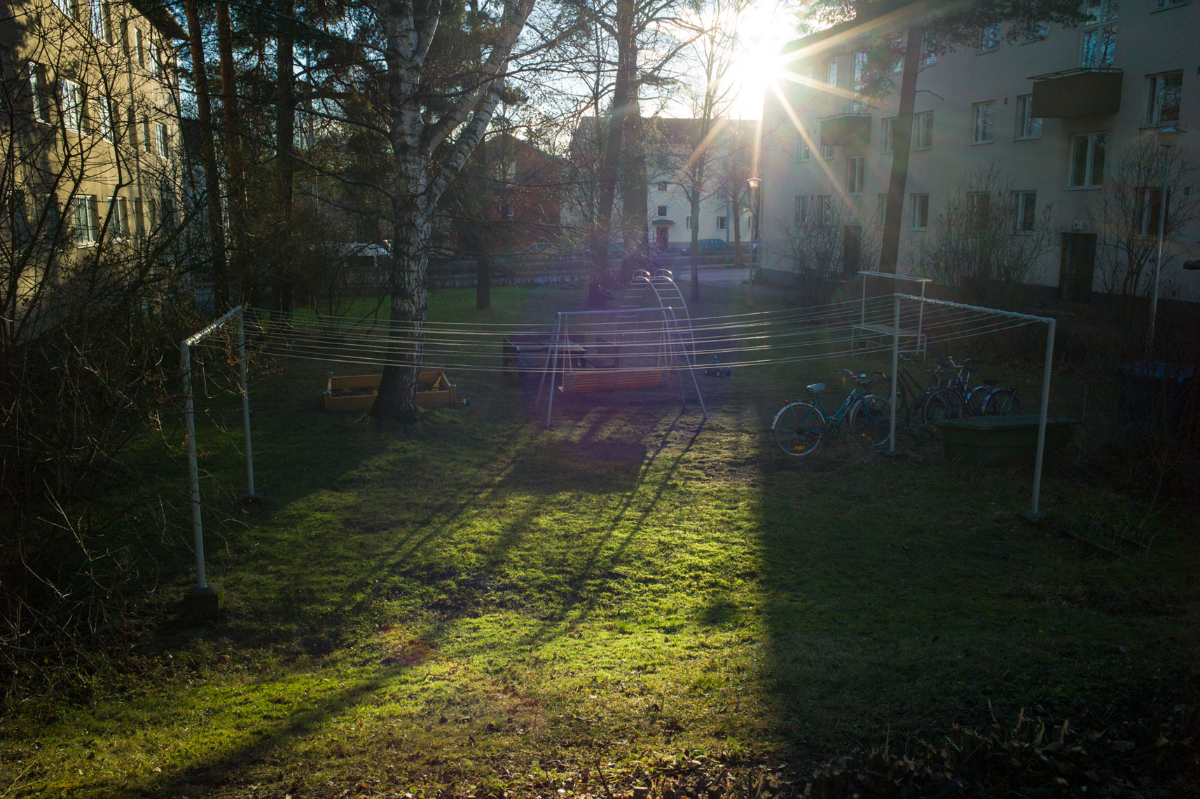 jon pack, photographer | the olympic city | helsinki, finland | village | swings